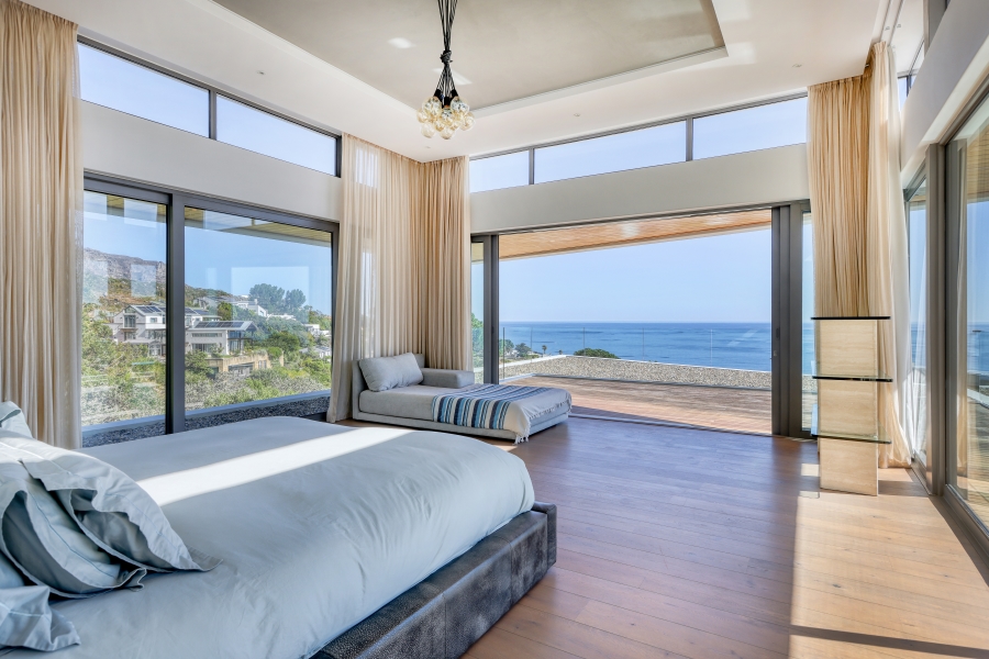 5 Bedroom Property for Sale in Camps Bay Western Cape
